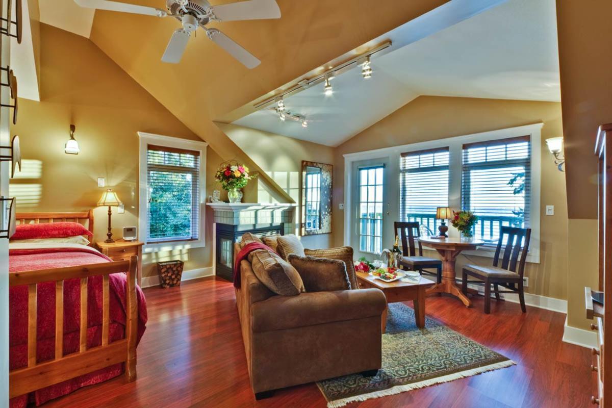 Bonniebrook Lodge กิบสันส์ ภายนอก รูปภาพ